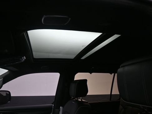 Used 2023 Jeep Grand Wagoneer Series II w/ Quick Order Packagew 28T image 14