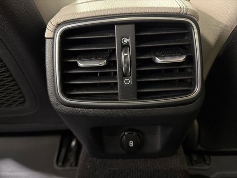 Used 2023 Genesis G70 2.0T w/ Sport Prestige Package image 19