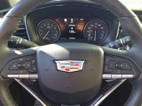 Certified 2023 Cadillac XT6 Premium Luxury w/ Technology Package FWD image 12