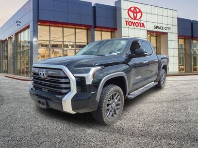 Used 2024 Toyota Tundra Limited w/ Power Package