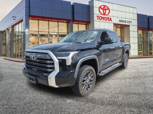 Used 2024 Toyota Tundra Limited w/ Power Package AWD/4WD image 2