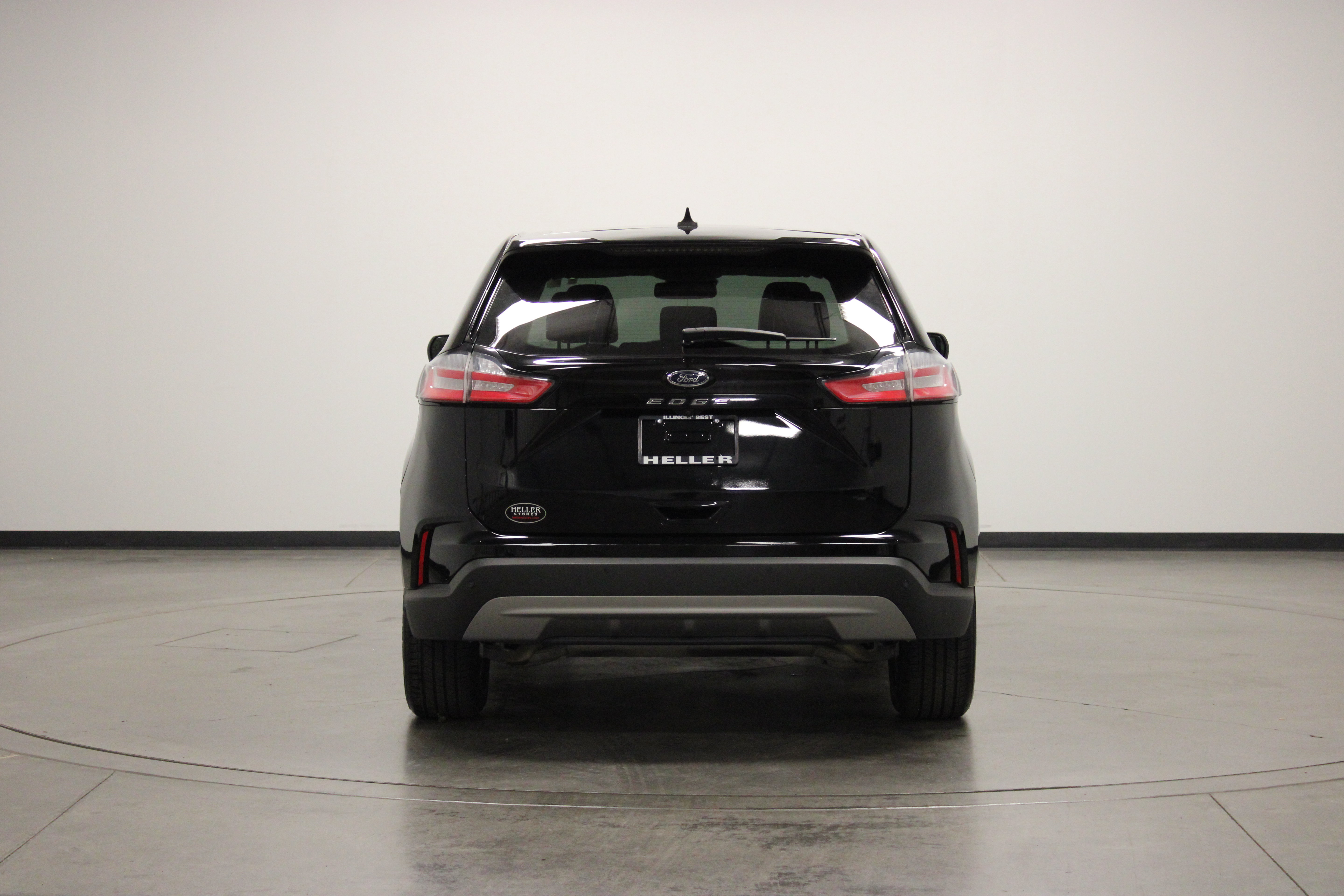Used 2024 Ford Edge SEL AWD/4WD image 7