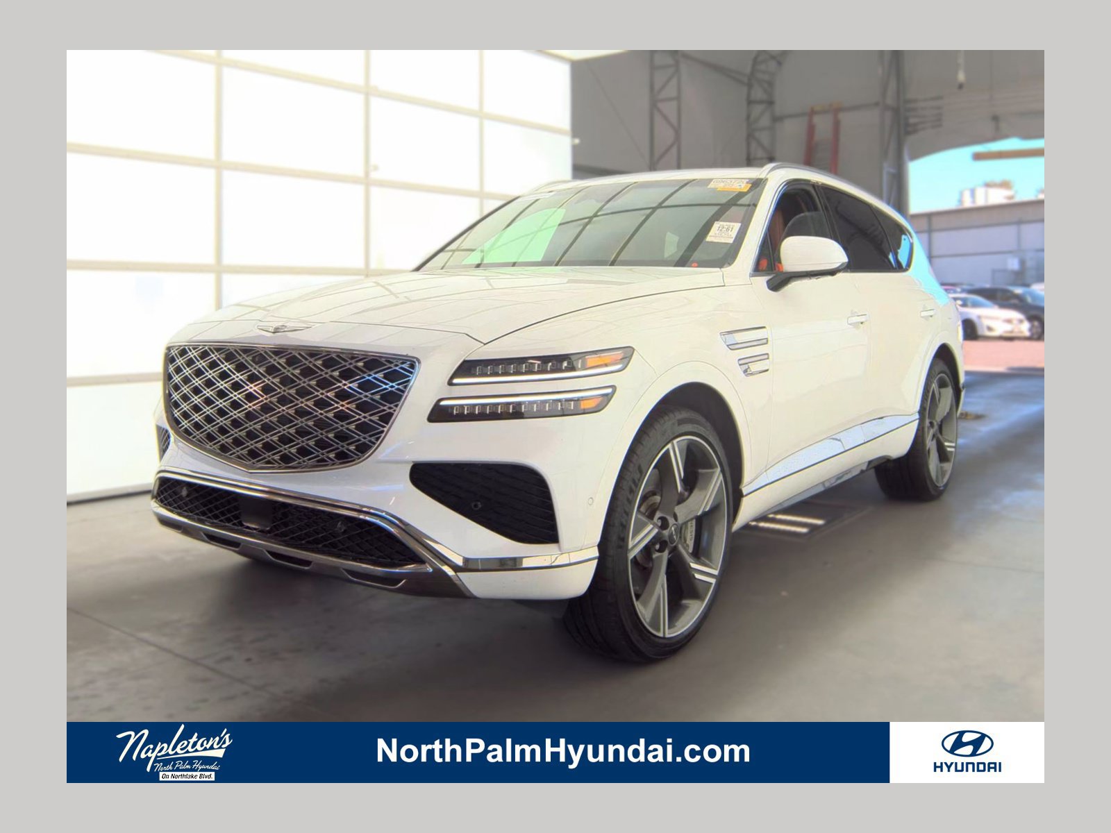 Used 2025 Genesis GV80 2.5T Prestige AWD/4WD image 1