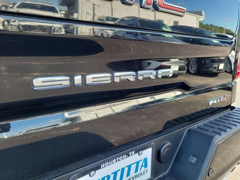 Certified 2021 GMC Sierra 1500 AT4 w/ Technology Package AWD/4WD image 32