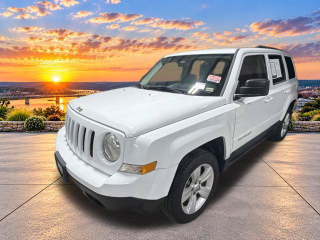 Used 2011 Jeep Patriot Latitude AWD/4WD image 9