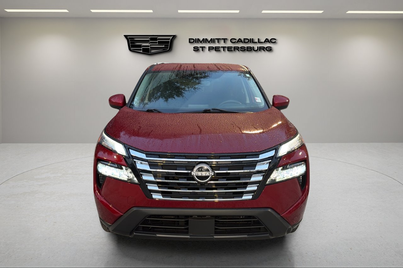 Used 2024 Nissan Rogue SV FWD image 8