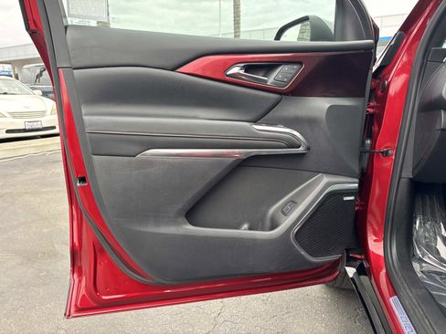 Used 2024 Chevrolet Traverse RS w/ LPO, Floor Liner Package image 18