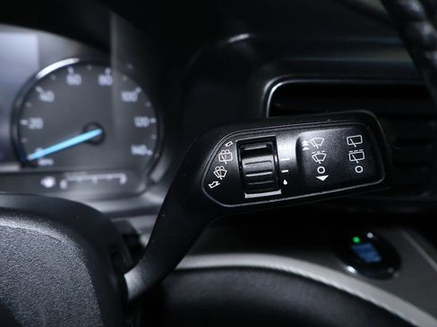 Used 2021 Ford Explorer XLT w/ Equipment Group 202A image 23