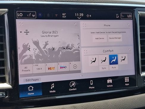 Used 2025 Chrysler Pacifica Select FWD image 17