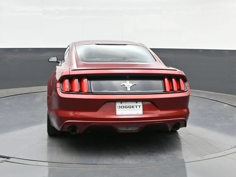 Used 2016 Ford Mustang Coupe w/ Equipment Group 051A RWD image 7