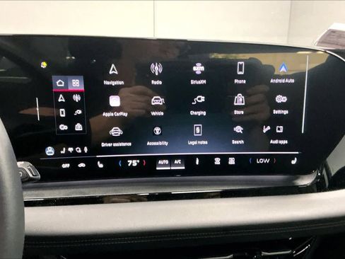 Used 2025 Audi Q6 e-tron Premium w/ Convenience Package image 35