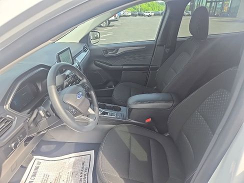 Used 2025 Ford Escape Active AWD/4WD image 11