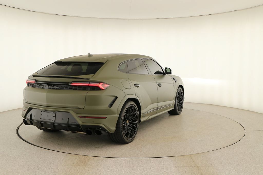 Used 2025 Lamborghini Urus SE AWD/4WD image 6