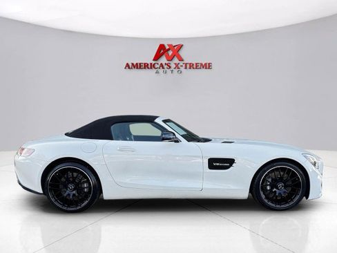 Used 2018 Mercedes-Benz AMG GT Roadster image 7
