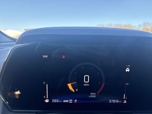 Used 2024 Chevrolet TrailBlazer RS w/ Driver Confidence Package image 12