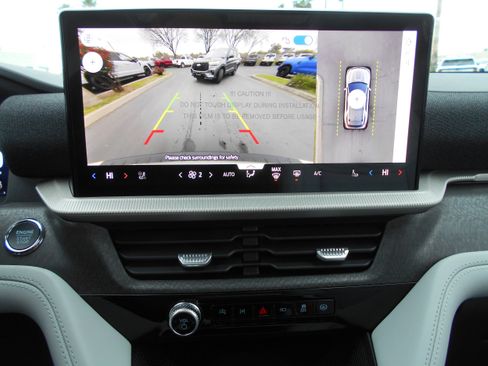 New 2026 Ford Explorer Platinum w/ LUX Leather Package image 35