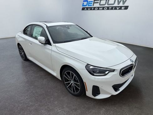 New 2025 BMW 230i xDrive Coupe w/ Convenience Package image 12