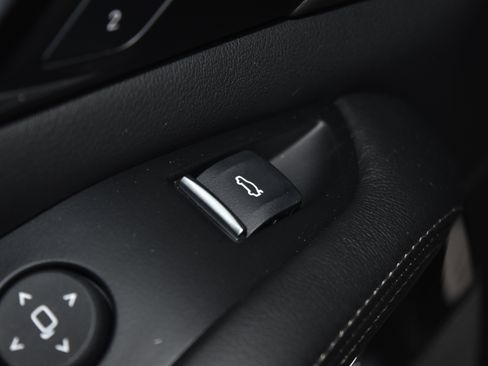 New 2026 BMW X7 M60i image 6