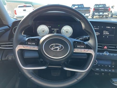 Used 2023 Hyundai Elantra Limited FWD image 36