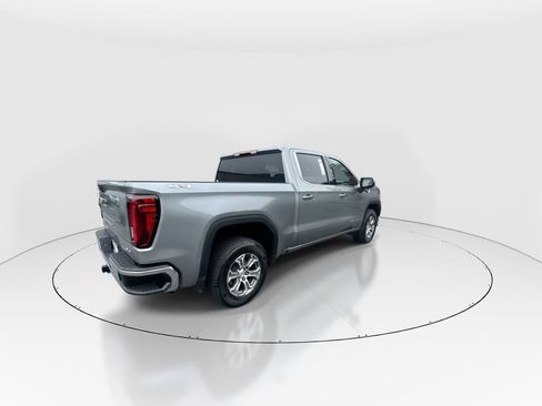Used 2024 GMC Sierra 1500 SLT image 8
