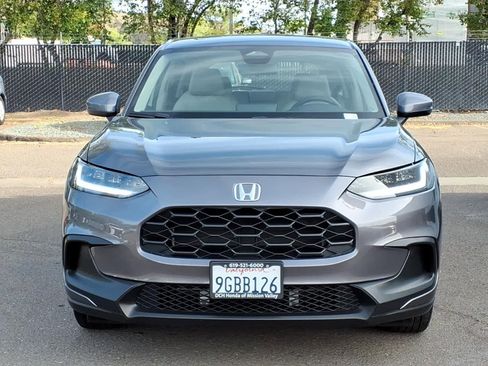 Certified 2023 Honda HR-V LX image 2