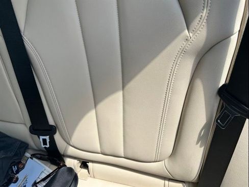 Used 2022 BMW X5 xDrive40i w/ Climate Comfort Package AWD/4WD image 29