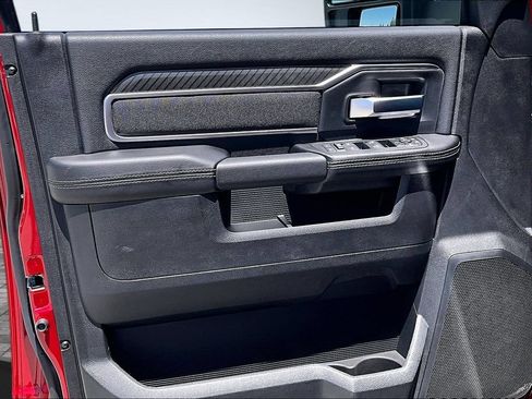 New 2026 RAM 2500 Big Horn AWD/4WD image 13