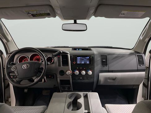Used 2012 Toyota Tundra Grade image 11