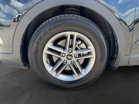 Used 2017 Hyundai Santa Fe Sport image 14