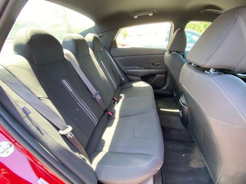 Certified 2026 Hyundai Elantra Sport FWD image 32