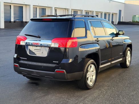 Used 2013 GMC Terrain SLT w/ Safety Package image 4