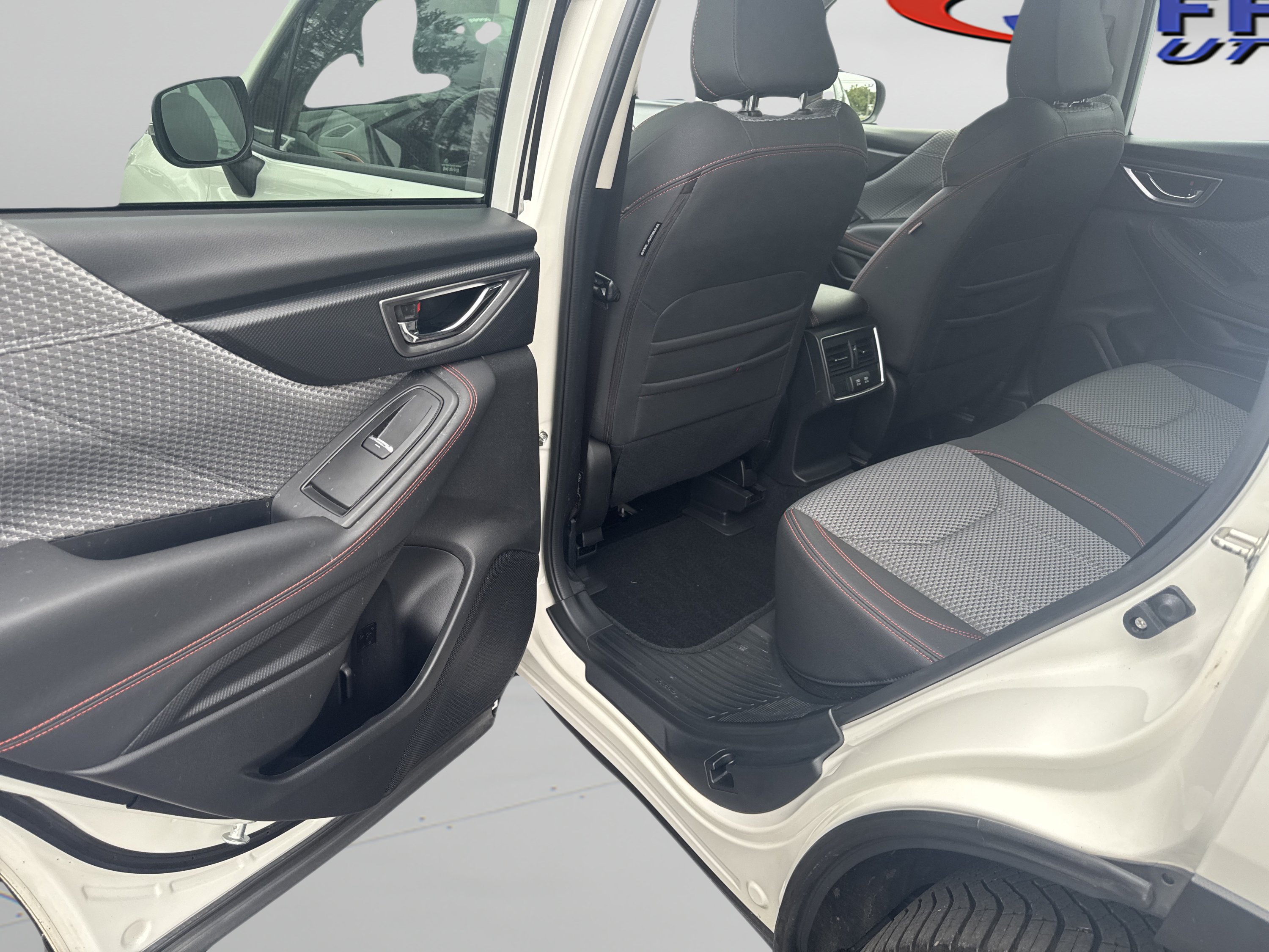 Used 2020 Subaru Forester Sport AWD/4WD image 18