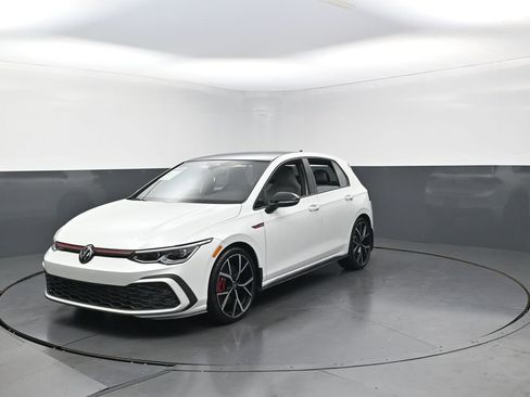 Used 2024 Volkswagen GTI SE w/ SE Leather Seats Package image 8