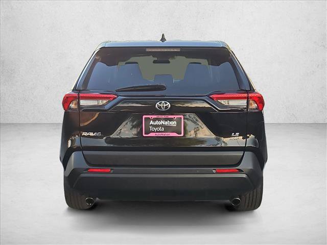 Used 2025 Toyota RAV4 LE AWD/4WD image 7