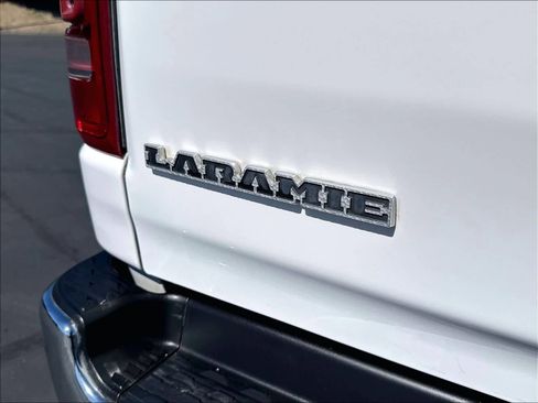Used 2020 RAM 1500 Laramie w/ Off Road Group AWD/4WD image 11