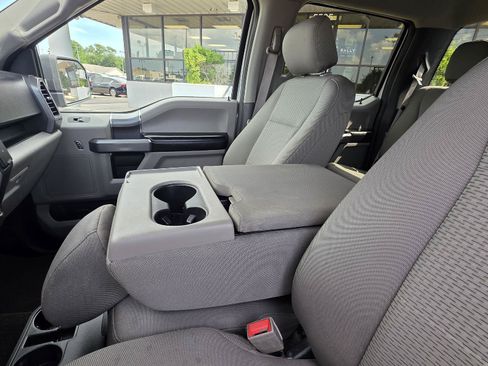 Used 2018 Ford F150 XLT w/ Equipment Group 302A Luxury AWD/4WD image 36