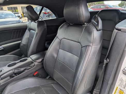 Used 2020 Ford Mustang Premium RWD image 17