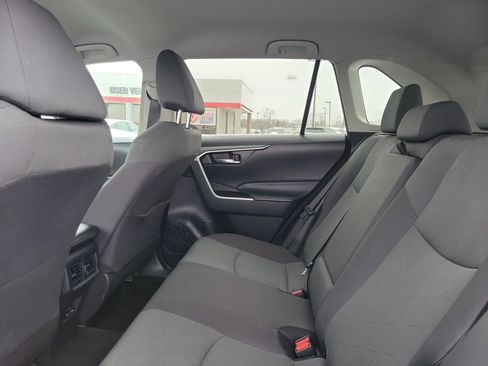 Used 2024 Toyota RAV4 XLE image 11