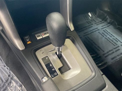 Used 2018 Subaru Forester 2.5i Premium image 17