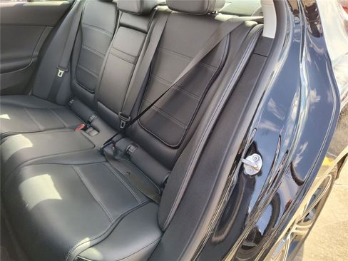 Used 2022 Mercedes-Benz C 300 Sedan image 24