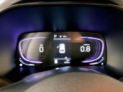 Used 2025 Kia Soul LX w/ LX Technology Package FWD image 20