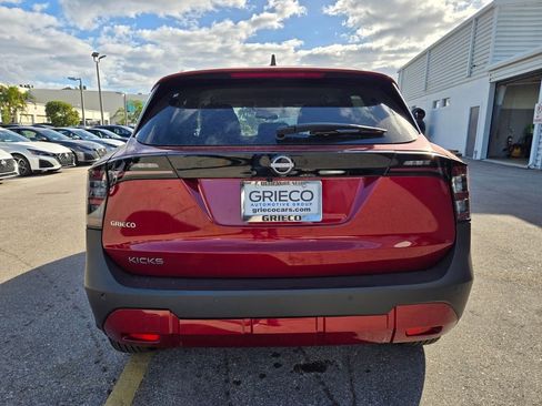 New 2026 Nissan Kicks SV image 11