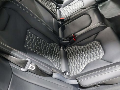 Used 2020 Lamborghini Urus image 48