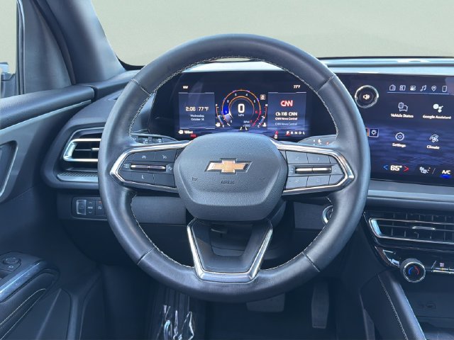 Used 2024 Chevrolet Traverse LT FWD image 8