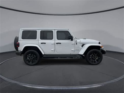 Used 2023 Jeep Wrangler Sahara w/ Cold Weather Group image 9