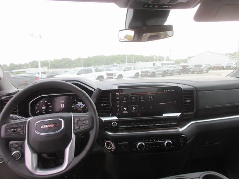 New 2026 GMC Sierra 2500 SLE w/ SLE Value Package; image 16