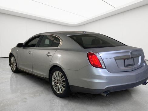 Used 2009 Lincoln MKS AWD image 36
