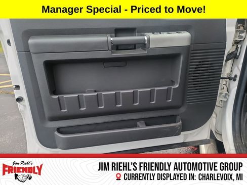 Used 2014 Ford F350 Lariat w/ Lariat Interior Package image 10