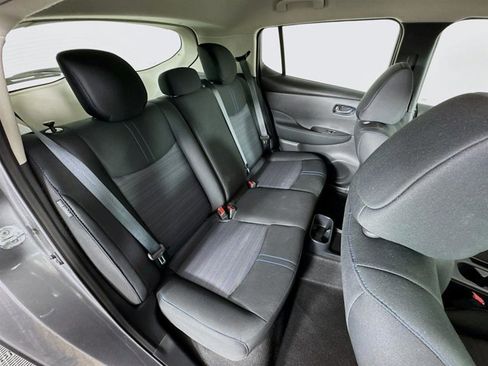 Certified 2023 Nissan Leaf S image 25