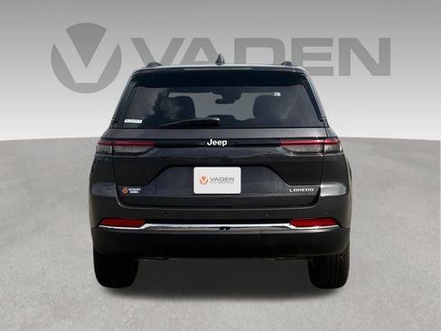 New 2026 Jeep Grand Cherokee Laredo X RWD image 20